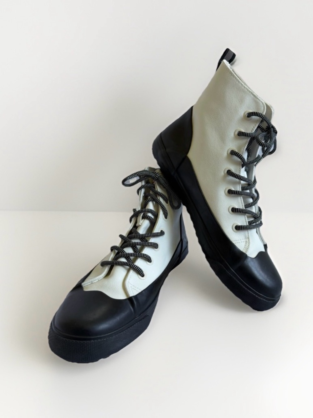 Hunter for Target Lace Up Ankle Rain Boots Waterproof White Black W 11 / M 9